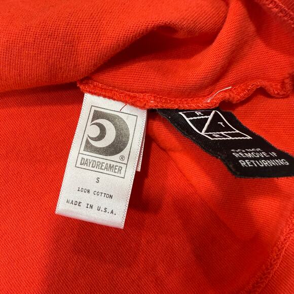 DAYDREAMER Bruce Springsteen Born In The USA Off The Shoulder Tee red size Small - Picture 5 of 8